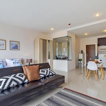 Chic Condo By Resava Karon Eksteriør billede